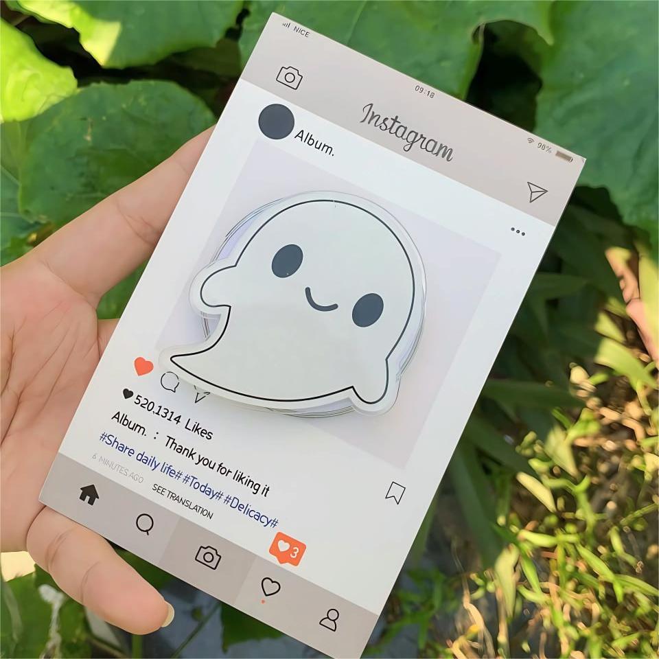 Cute Ghost MagSafe Phone Grip: Halloween Vibe Magnetic Phone Holder, Kawaii Bookish E-reader Grip, Spooky Bookish Gift for Phone or Kindle