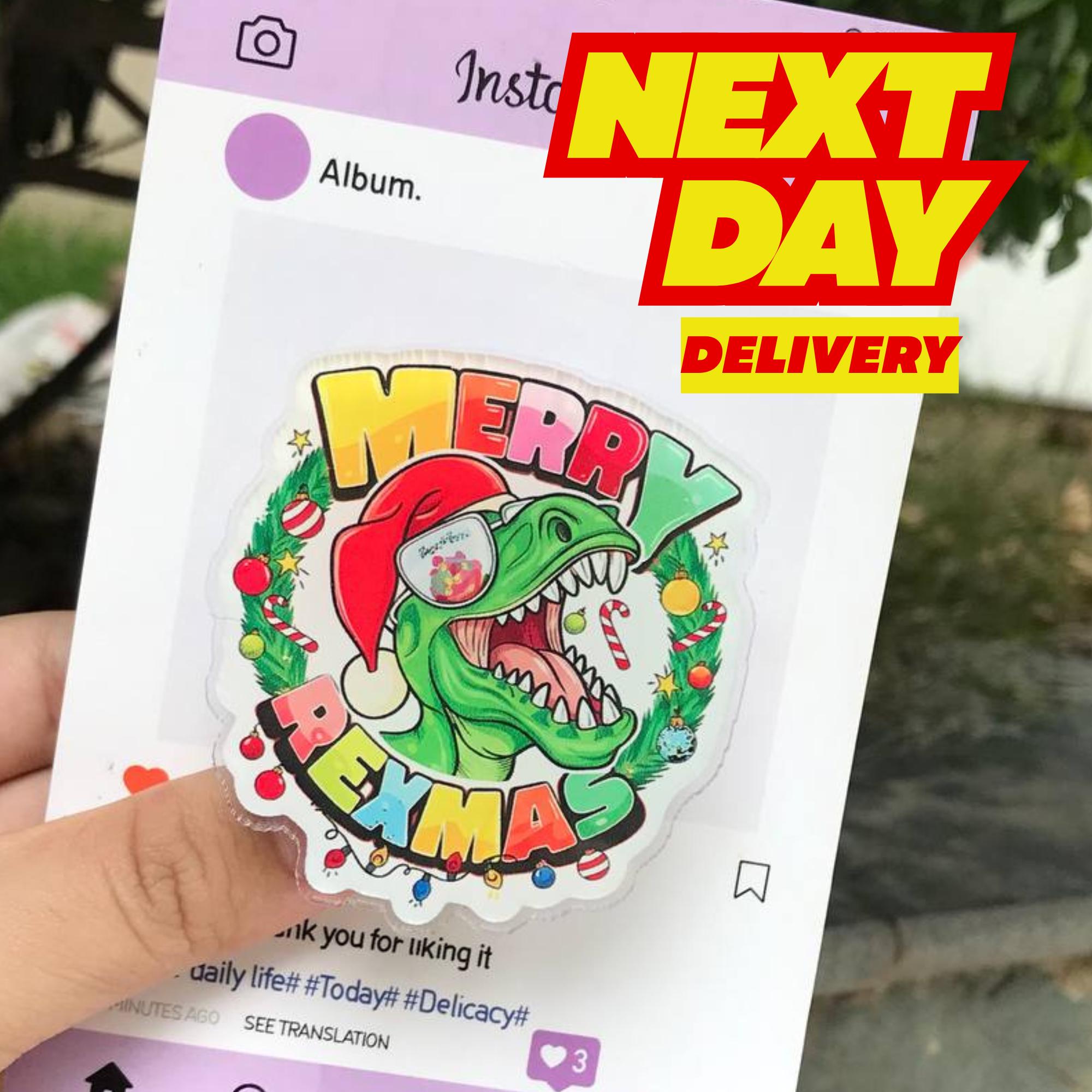 Merry Remax MagSafe Phone Grip: Funny Dinosaur Magnetic E-reader Grip, Christmas Animal Phone Stand for Holiday, Winter Gift